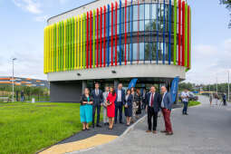 Szkoła, nr 20, Agatowa, Złocień, otwarcie, Majchrowski, dzieci, Komarewicz, Korfel-Jasińska