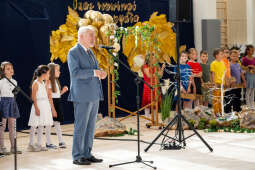 Szkoła, nr 20, Agatowa, Złocień, otwarcie, Majchrowski, dzieci, Komarewicz, Korfel-Jasińska