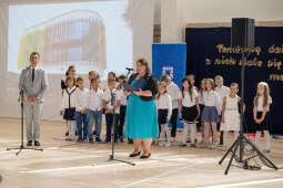 Szkoła, nr 20, Agatowa, Złocień, otwarcie, Majchrowski, dzieci, Komarewicz, Korfel-Jasińska