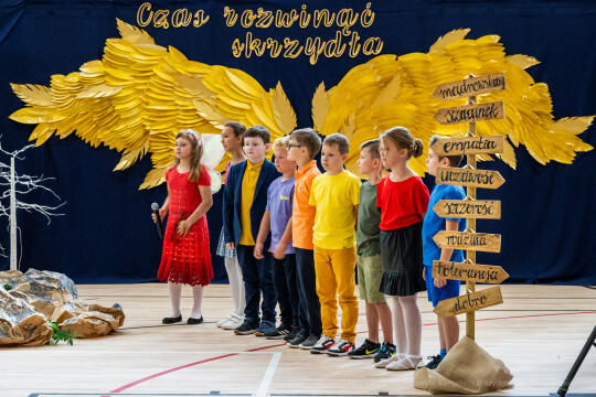 Szkoła, nr 20, Agatowa, Złocień, otwarcie, Majchrowski, dzieci, Komarewicz, Korfel-Jasińska