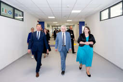 Szkoła, nr 20, Agatowa, Złocień, otwarcie, Majchrowski, dzieci, Komarewicz, Korfel-Jasińska