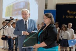 bs-230904-img_8598.jpg-Agatowa, Szkoła nr 20, Złocień, otwarcie