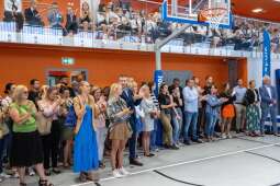 otwarcie, szkoła, hala, sportowa, ZIS, Kowal, Korfel-Jasińska, dzieci, gimnastycy