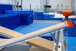 otwarcie, szkoła, hala, sportowa, ZIS, Kowal, Korfel-Jasińska, dzieci, gimnastycy