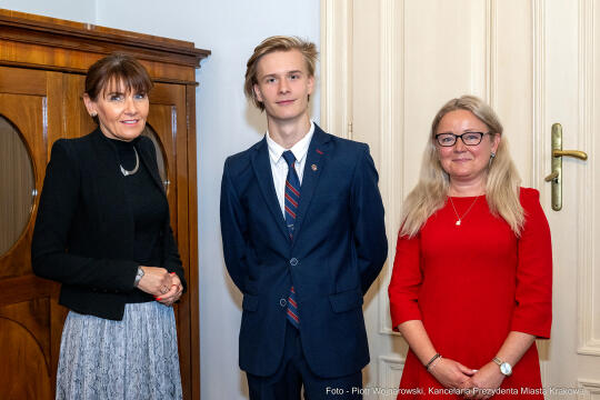 Wdowiarz-Bilski, Maksymilian, olimpijczyk, astrofizyk, astronom, 5 LO, Olimpiada z Astronomii i Ast