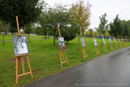 bs-230930-img_0139.jpg-Skwer, Husarscy, Kośmider