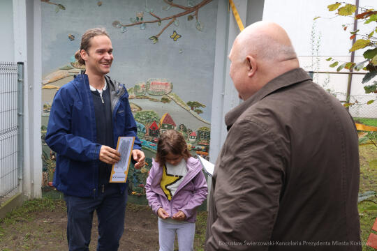 bs-230930-img_0434.jpg-Skwer, Husarscy, Kośmider