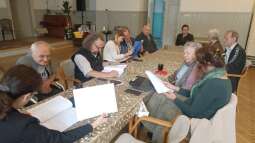 img_20231002_095043.jpg-Ruszyła kolejna edycja projektu pt: „Krakowski Teatr Międzydomowy”.