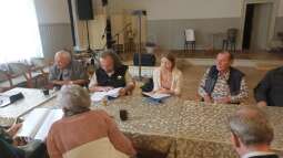 img_20231002_095053.jpg-Ruszyła kolejna edycja projektu pt: „Krakowski Teatr Międzydomowy”.