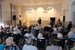 dscf4755.jpg-Międzynarodowy Dzień Seniora 2023 na Helclów