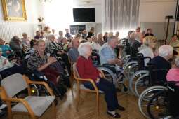 dscf4774.jpg-Międzynarodowy Dzień Seniora 2023 na Helclów