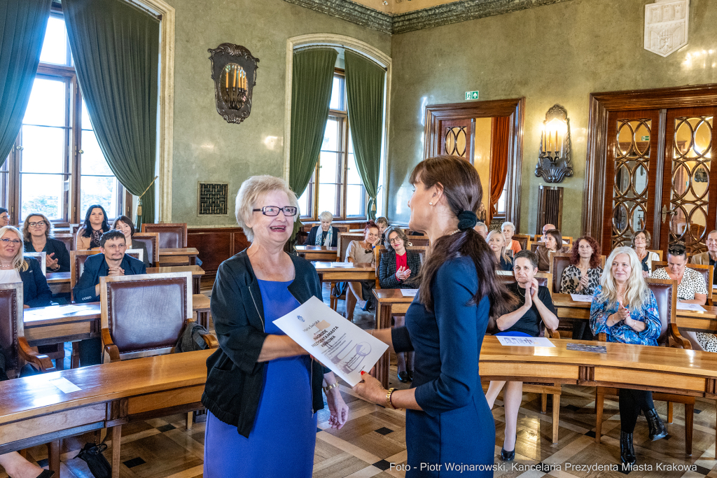 nagroda prezydenta, nagrody prezydenta, nauczyciele, szkoły ponadpodstawowe, pozostałe placówki,   Autor: P. Wojnarowski