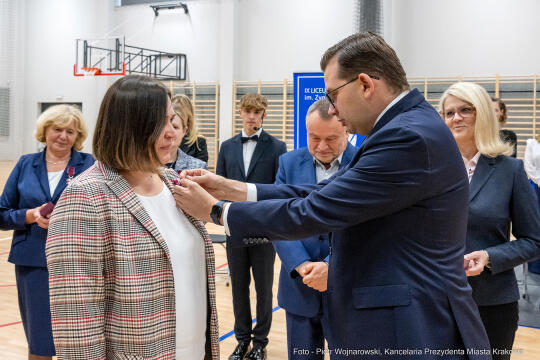 hala, IX LO, 9 LO, nowa, rozpoczęcie roku, ślubowanie, Kulig, Tatara, Czapińskiego