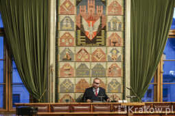 fr_20231018_0379.jpg-Pierwsza sesja XI kadencji Młodzieżowej Rady Krakowa