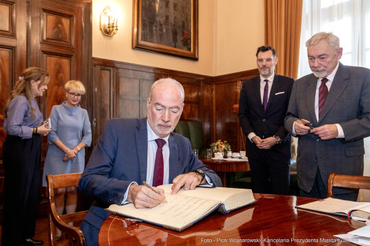 wizyta, ambasador, Konsul, Francji, Francja, Etienne de Poncins, Kraków, Cédric Peltier, Majchrows