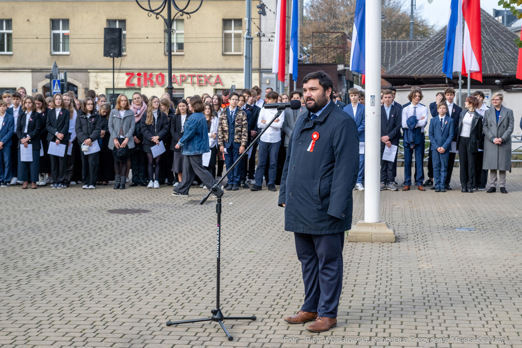 uroczystość, 105. rocznica wyzwolenia Krakowa, Straż Miejska, ślubowanie, Majchrowski, Buszek, m  Autor: P. Wojnarowski