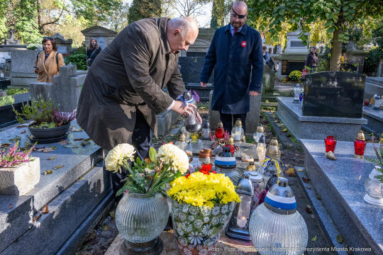 Bogusław Kośmider, Artur Buszek, znicze, Cmentarz Rakowicki, Krakowski Znicz Pamięci