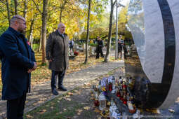 Bogusław Kośmider, Artur Buszek, znicze, Cmentarz Rakowicki, Krakowski Znicz Pamięci