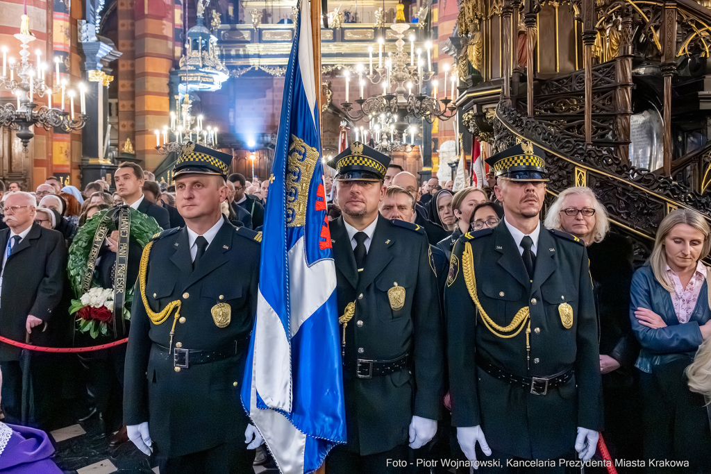 Bazylika Mariacka, pogrzeb, uroczystości, pogrzebowe, Wanda Półtawska, doktor, profesor, Kraków,  Autor: P. Wojnarowski