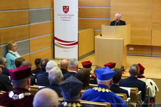 bs-231104-img_1790.jpg-UPJPII, Majchrowski