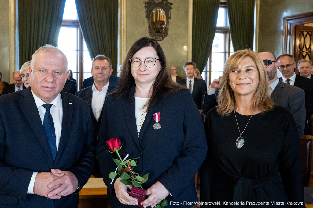 Kraków, Otofotokronika, Urząd Miasta Krakowa, UMK, Inspektorat Nadzoru Budowlanego w Krakowie, św  Autor: P. Wojnarowski