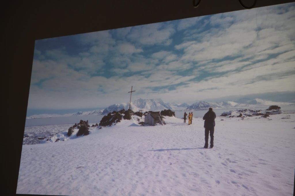 dscf5225.jpg-Z wirtualna wizytą na Spitsbergenie z wolontariuszami z Organizacji Serve the City.