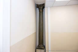 umk_8892.jpg-Pałac Wielopolskich, UMK, artefakty, detale, architektura, wyposażenie