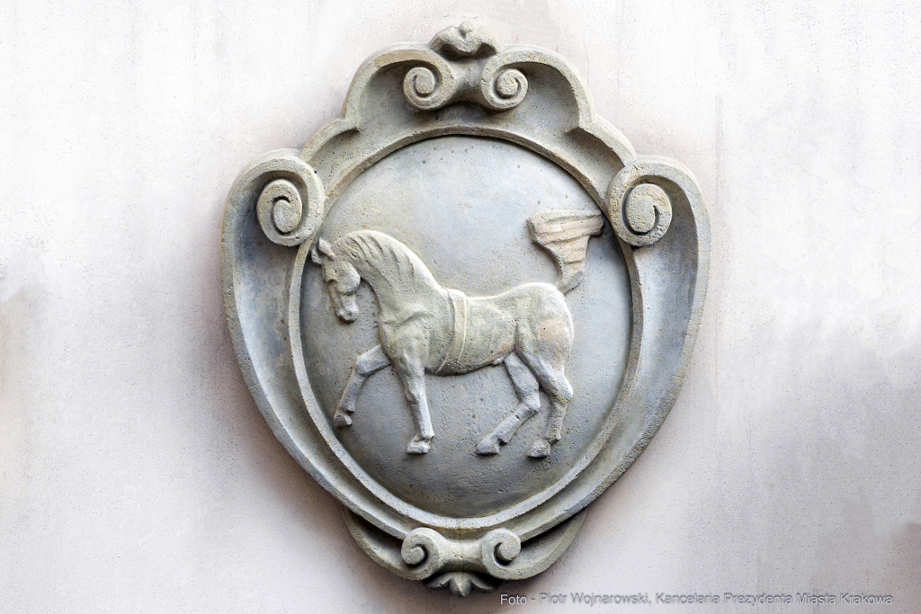 umk_8908.jpg-Pałac Wielopolskich, UMK, artefakty, detale, architektura, wyposażenie  Autor: P. Wojnarowski