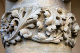 umk_8974.jpg-Pałac Wielopolskich, UMK, artefakty, detale, architektura, wyposażenie