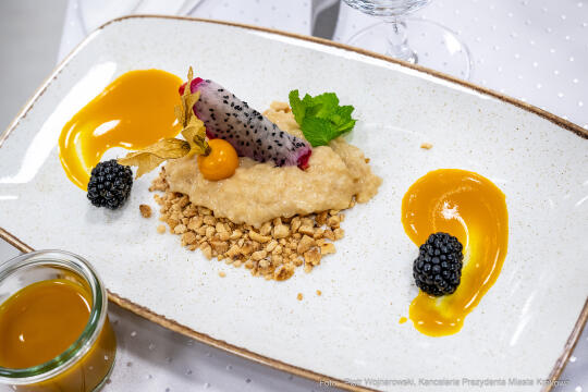 Kraków, Otofotokronika, Urząd Miasta Krakowa, UMK, lokalizacja, Hoover Table, konkurs, finał, kul