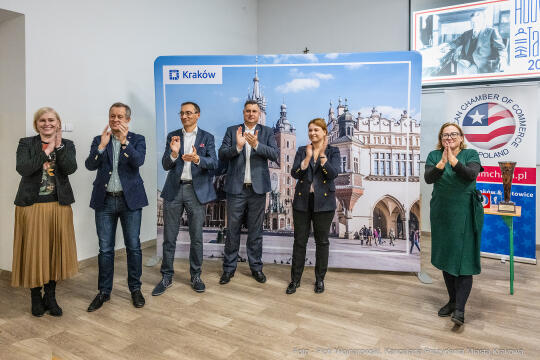 Kraków, Otofotokronika, Urząd Miasta Krakowa, UMK, lokalizacja, Hoover Table, konkurs, finał, kul