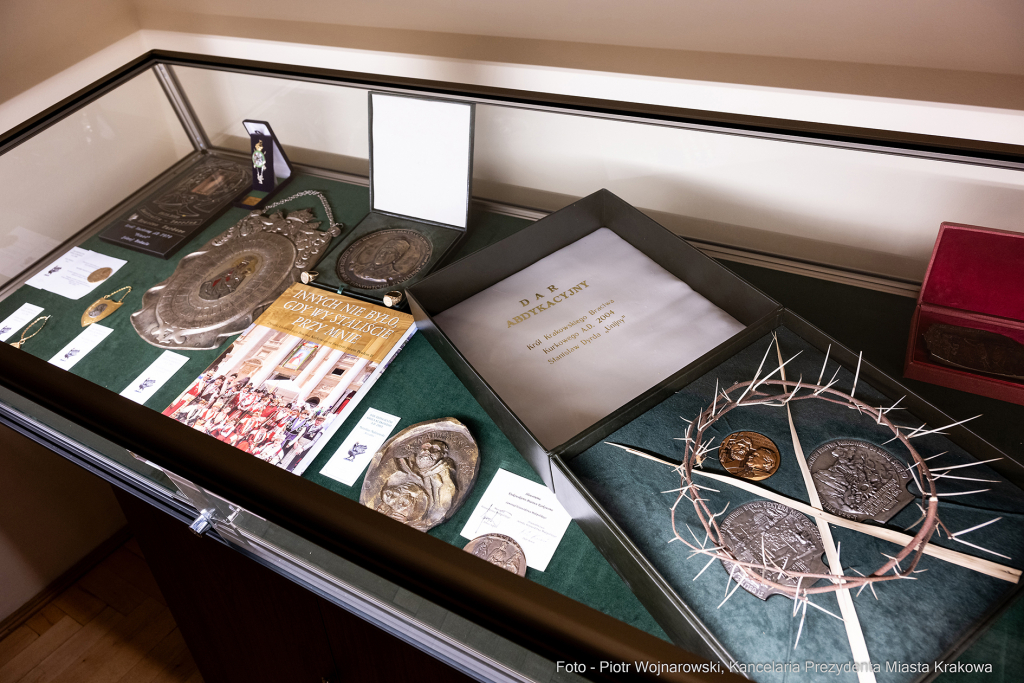 Kraków, Otofotokronika, Urząd Miasta Krakowa, UMK, Majchrowski, Bractwo Kurkowe, otwarcie, wystawa  Autor: P. Wojnarowski