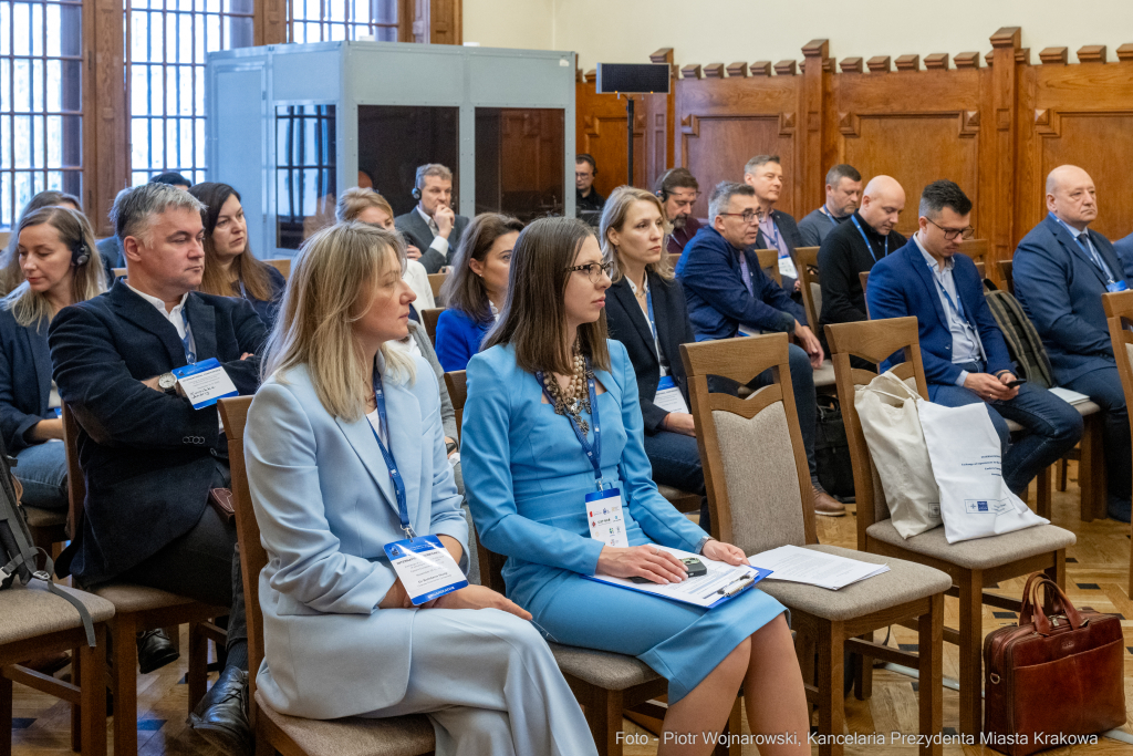 Kraków, Otofotokronika, Urząd Miasta Krakowa, UMK, Cracow, Majchrowski, konferencja, bezpieczeńst  Autor: P. Wojnarowski