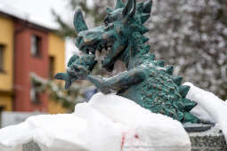 Kraków, Otofotokronika, Urząd Miasta Krakowa, UMK, lokalizacja, smoki, smoczki, figurki, geodeta, 