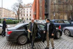 Kraków, Otofotokronika, Urząd Miasta Krakowa, UMK, Rauf Alp Denktaş, ambasador, Turcja, spotkanie
