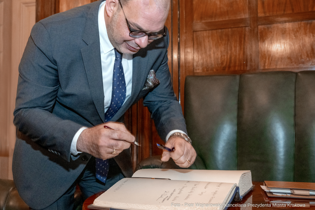 Kraków, Otofotokronika, Urząd Miasta Krakowa, UMK, Rauf Alp Denktaş,   Autor: P. Wojnarowski