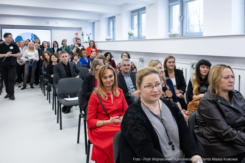 Kraków, Otofotokronika, Urząd Miasta Krakowa, UMK, Willowe, otwarcie, Poradnia Wczesnej Pomocy Psy  Autor: P. Wojnarowski
