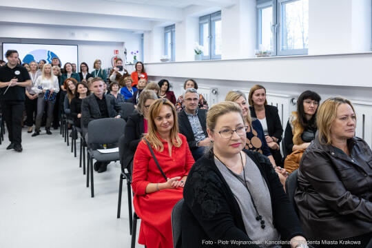 Kraków, Otofotokronika, Urząd Miasta Krakowa, UMK, Willowe, otwarcie, Poradnia Wczesnej Pomocy Psy