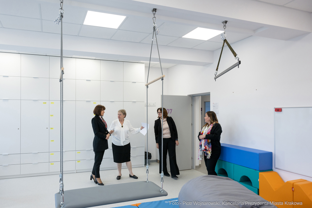 Kraków, Otofotokronika, Urząd Miasta Krakowa, UMK, Willowe, otwarcie, Poradnia Wczesnej Pomocy Psy  Autor: P. Wojnarowski