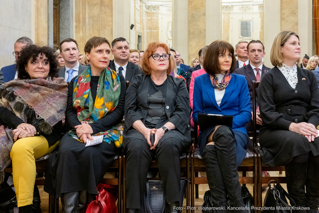 Kraków, Otofotokronika, Urząd Miasta Krakowa, Hoover Table, darczyńcy, gala, Florianka  Autor: P. Wojnarowski