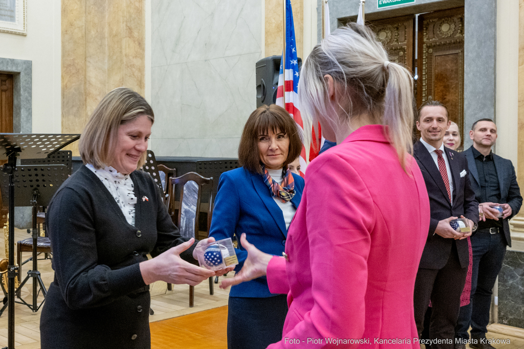 Kraków, Otofotokronika, Urząd Miasta Krakowa, Hoover Table, darczyńcy, gala, Florianka  Autor: P. Wojnarowski