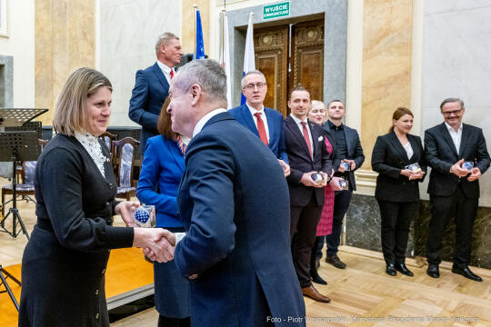 Kraków, Otofotokronika, Urząd Miasta Krakowa, Hoover Table, darczyńcy, gala, Florianka
