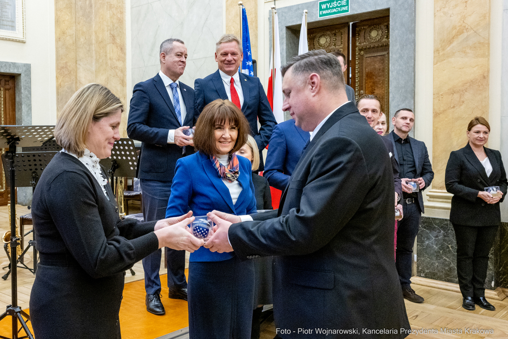 Kraków, Otofotokronika, Urząd Miasta Krakowa, Hoover Table, darczyńcy, gala, Florianka  Autor: P. Wojnarowski