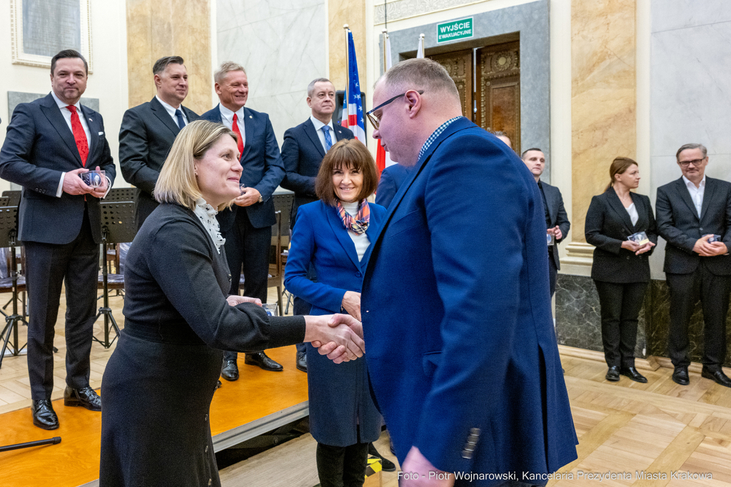 Kraków, Otofotokronika, Urząd Miasta Krakowa, Hoover Table, darczyńcy, gala, Florianka  Autor: P. Wojnarowski