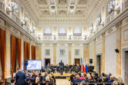 Kraków, Otofotokronika, Urząd Miasta Krakowa, Hoover Table, darczyńcy, gala, Florianka