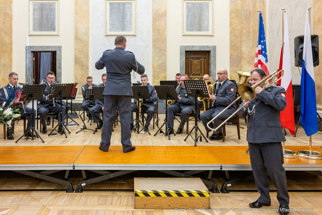 Kraków, Otofotokronika, Urząd Miasta Krakowa, Hoover Table, darczyńcy, gala, Florianka  Autor: P. Wojnarowski