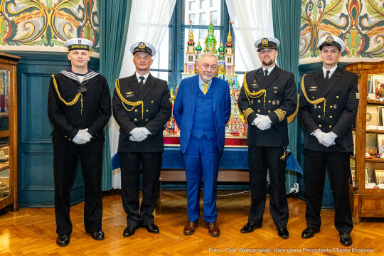 Kraków, Otofotokronika, Urząd Miasta Krakowa, UMK, marynarze, ORP Kraków, spotkanie, Majchrowski