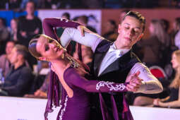 20231209-img_1655-poprawione-szum.jpg-Taniec, Wieczysty,