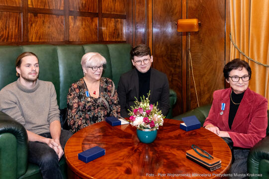 Kraków, Otofotokronika, księgarze, antykwariusze, Honoris Gratia, Kamińska-Samek, Małachowski, M