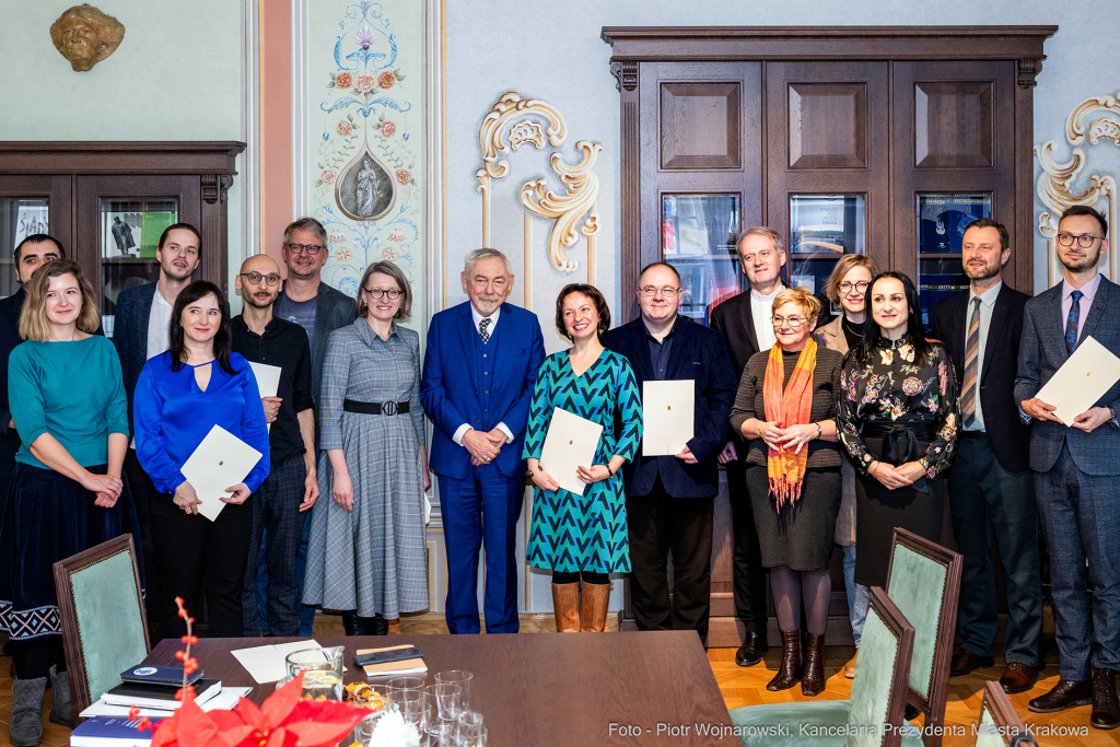 umk_1583.jpg-Kraków, Otofotokronika, niematerialne, dziedzictwo, powołanie, zespół  Autor: P. Wojnarowski